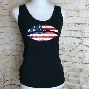 B-2#18 Tee tank American lip black